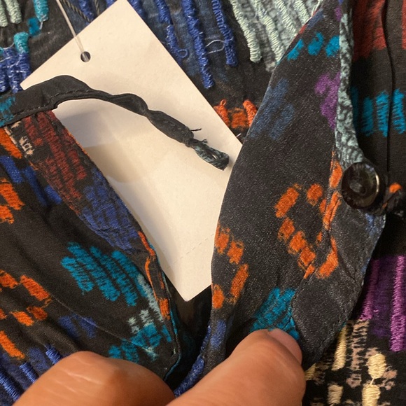 NWT Tolani Caitlyn Long Sleeve Top Size XL Color Black-Multi - Picture 9 of 13